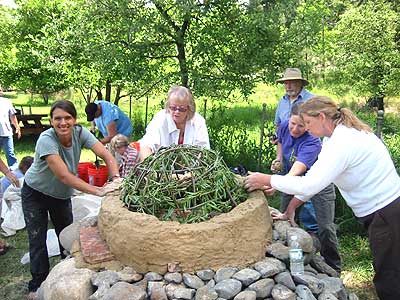 Building the Cob Oven